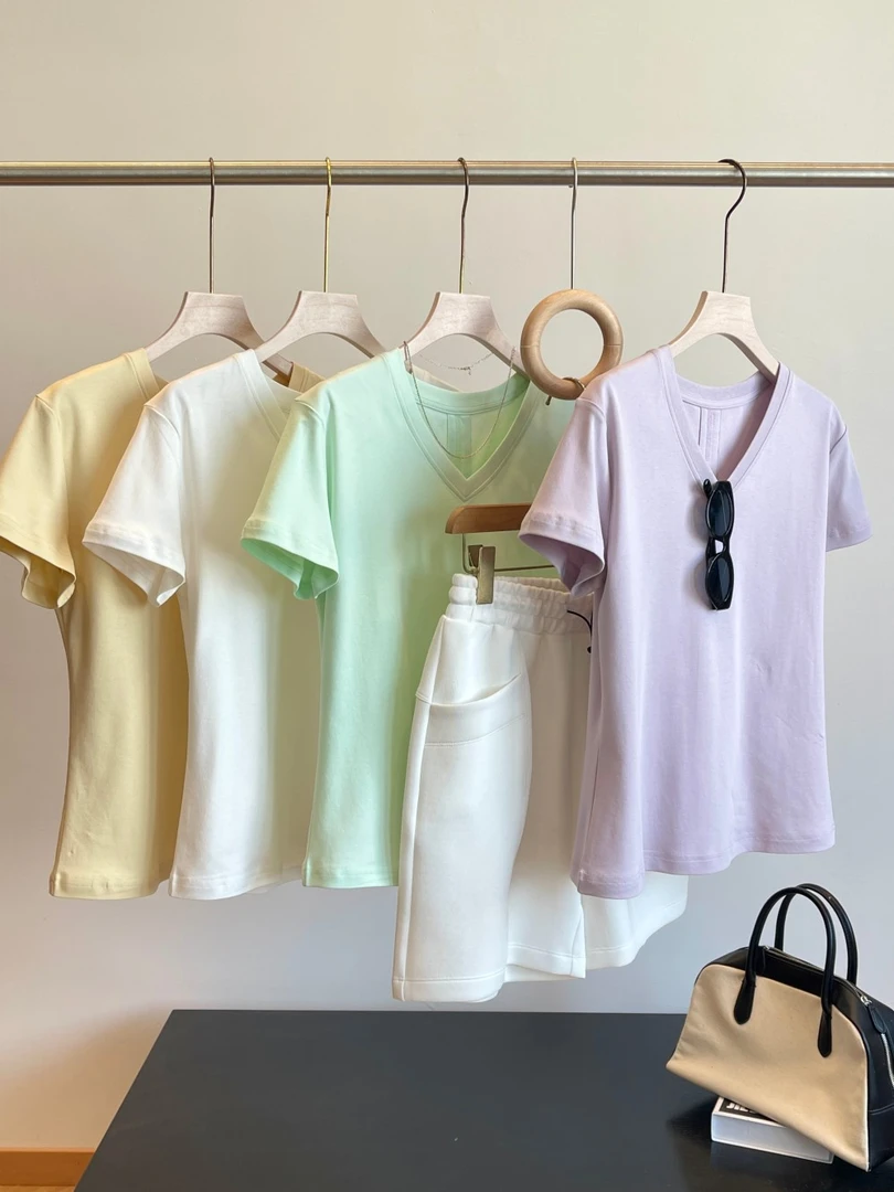 特 瑞士机针+水柔全棉！背后拼接包缝 V领短袖T恤 C10  女装 H1566