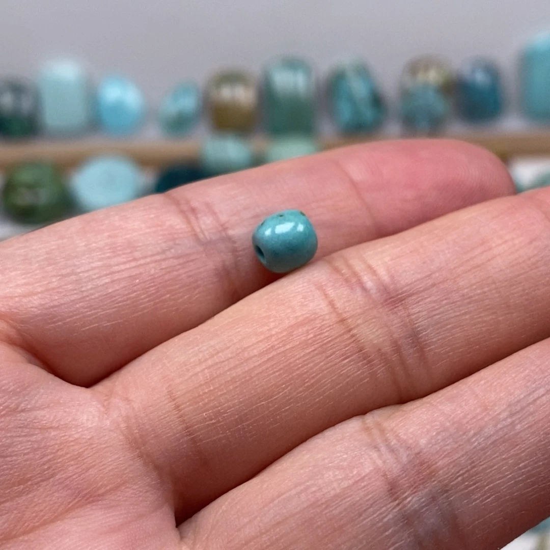 阳***6未镶嵌南红玛瑙珠宝奇石