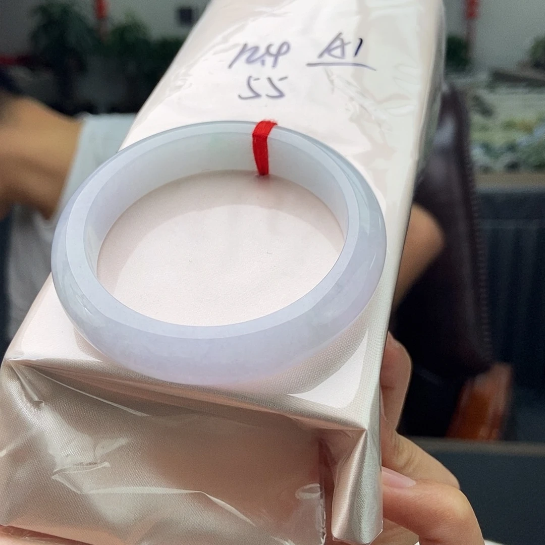 未镶嵌手镯翡翠拍一发一