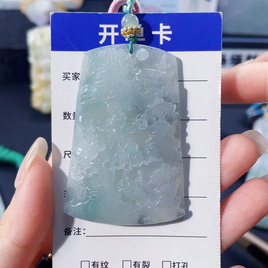 翡翠未镶嵌颈饰翡翠