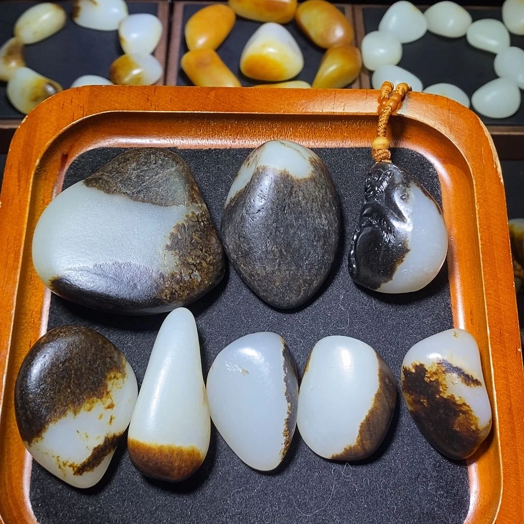 和田玉未镶嵌手链