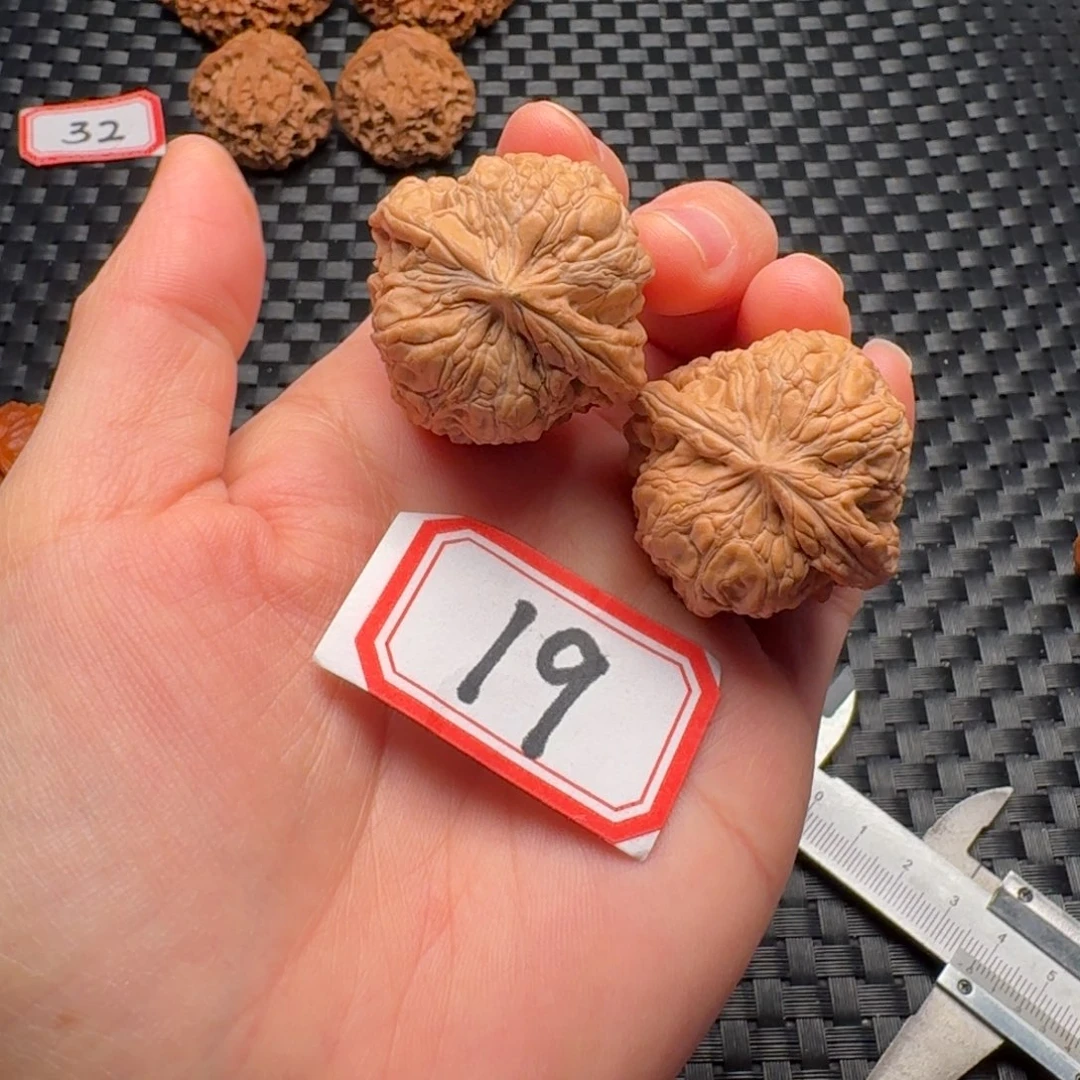 核桃把件全品36尺门墩