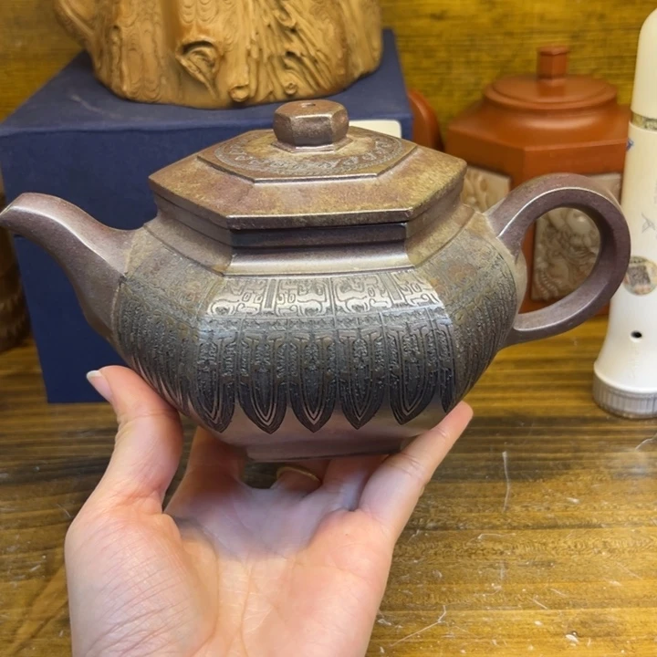 紫砂壶等艺术精品