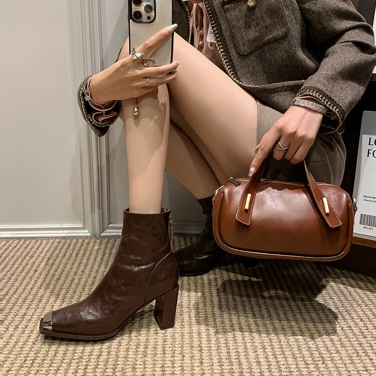 轻奢风~羊皮法式金属方粗跟通勤踝靴气质高跟靴法式黑色短靴女~
