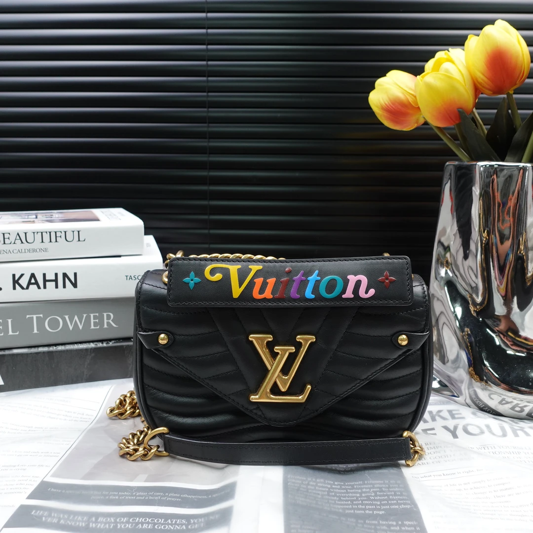 95新 LouisVuitton/路易威登 单肩包/T10277240