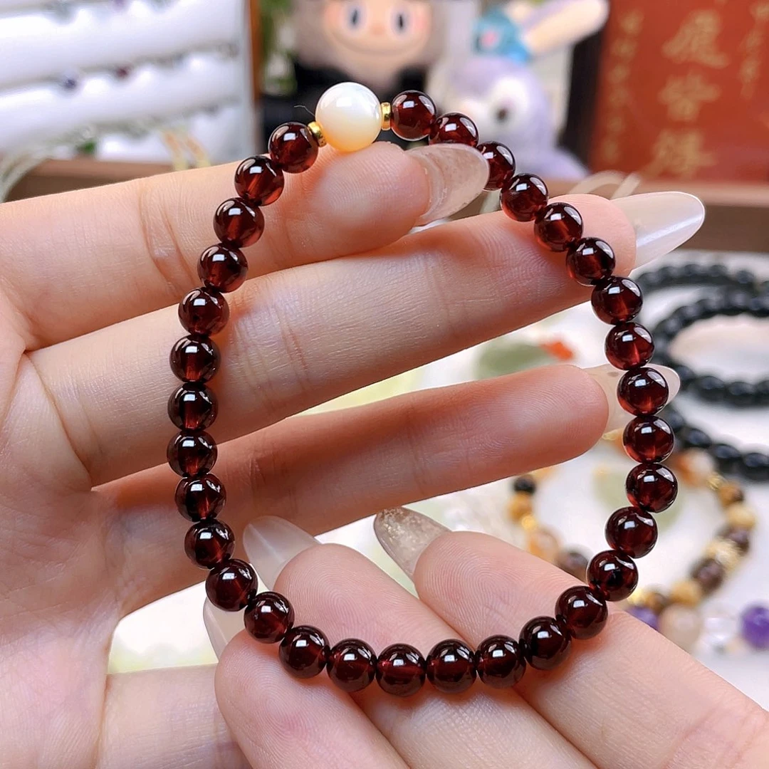 未镶嵌手链石榴石