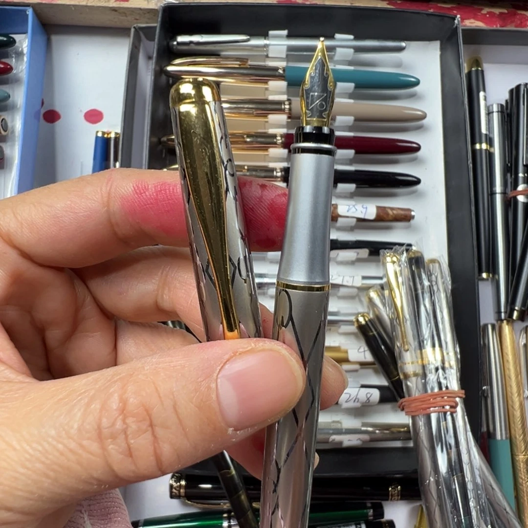 便携式富利文2001浅金色明尖