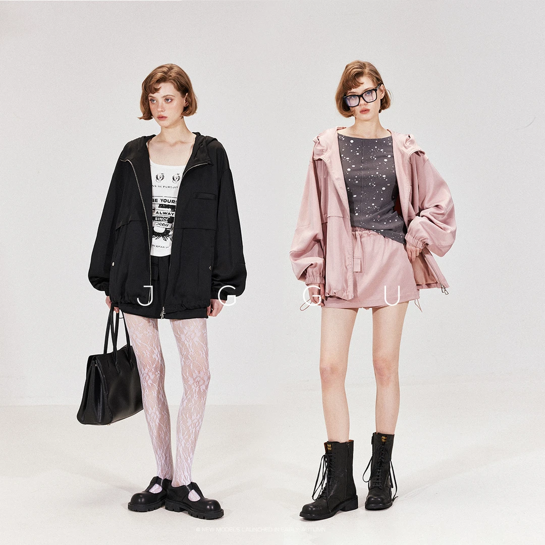 晶咕黑标【自由walk】欧若风缎面细闪光泽感外套裙裤套装JG11230506