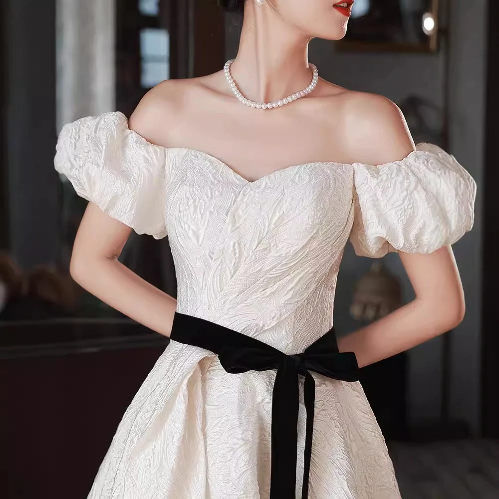 白色缎面晚礼服裙女轻奢小众高端成人礼声乐艺考高级感在逃公主款