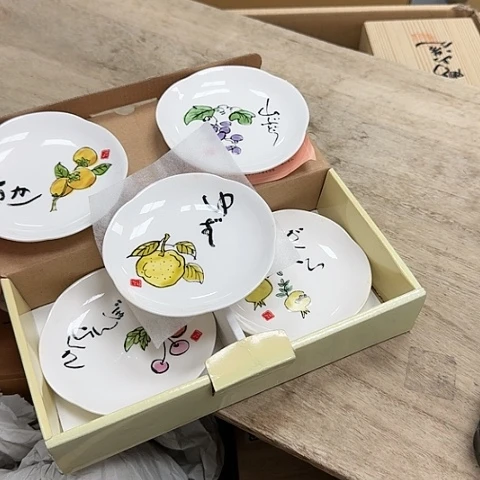 瓷片瓷器。瓷器。瓷器。