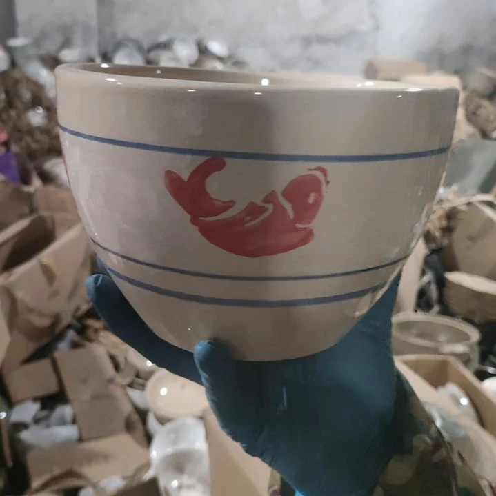 摆件陶瓷盘子碗啥都有