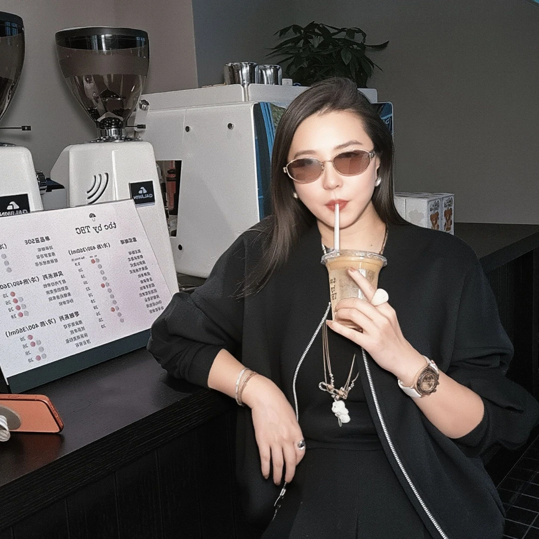 MICRO MORE 圆领拉链外套