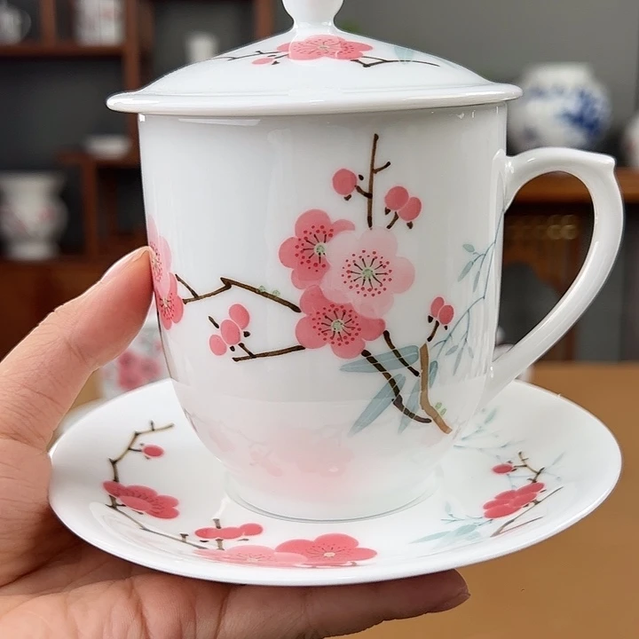 高白瓷红梅办公杯（微瑕）