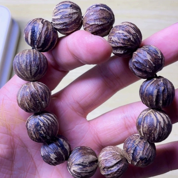 沉香沉香碎屑海南虫漏