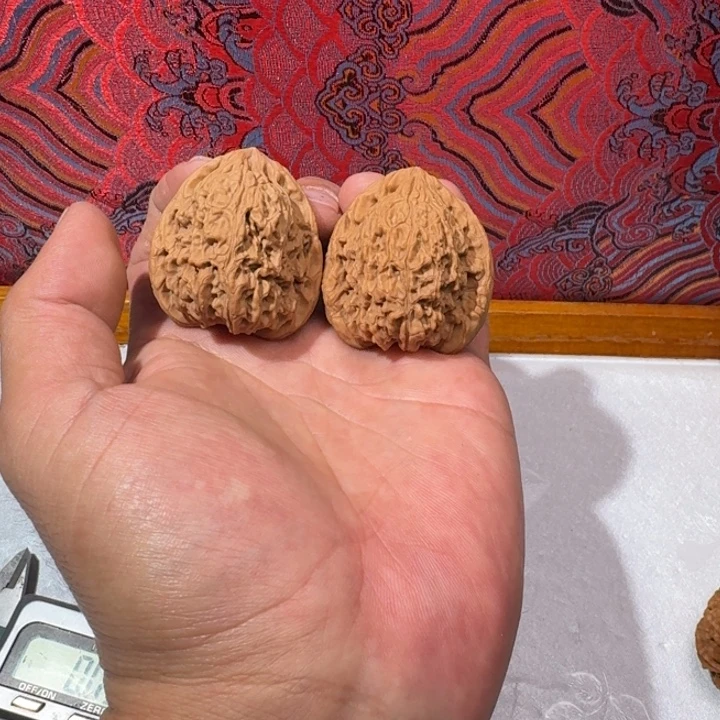 文玩核桃吊坠39.5炮弹