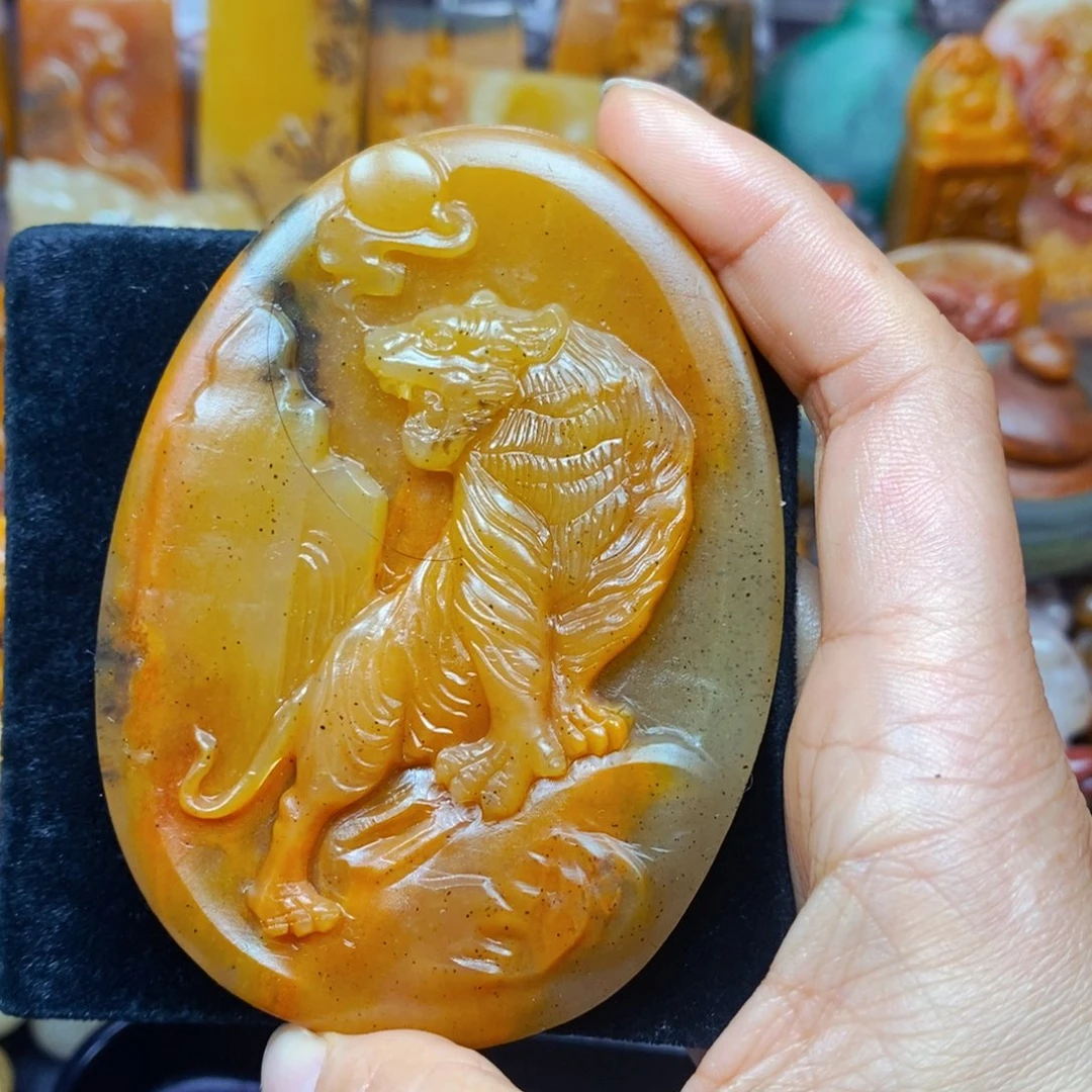 未镶嵌石英质玉（黄龙玉）吊坠(不含链)