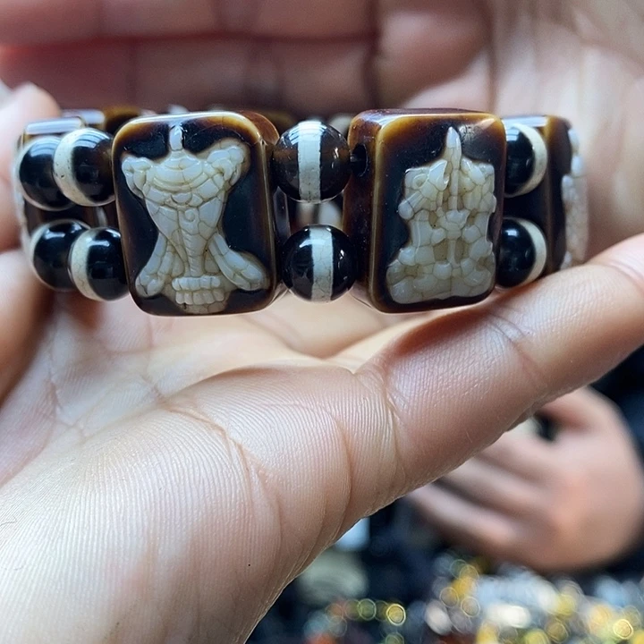 玛瑙/玉髓（覆膜）合金手链
