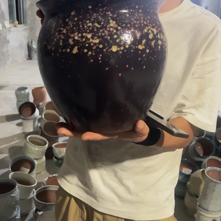紫砂高度23厘米口23厘米