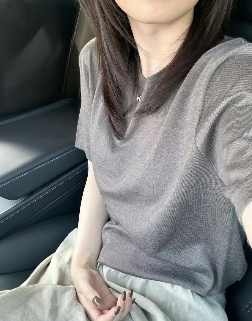 【高定系列】25早秋羊绒醋酸混纺面料无敌舒服短袖针织衫