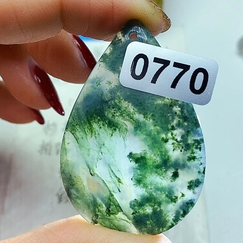未镶嵌颈饰玛瑙/玉髓火**台
