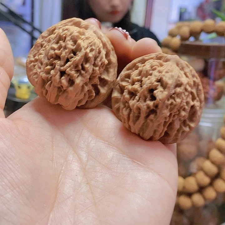 【闪购商品】文玩核桃把件42四座楼