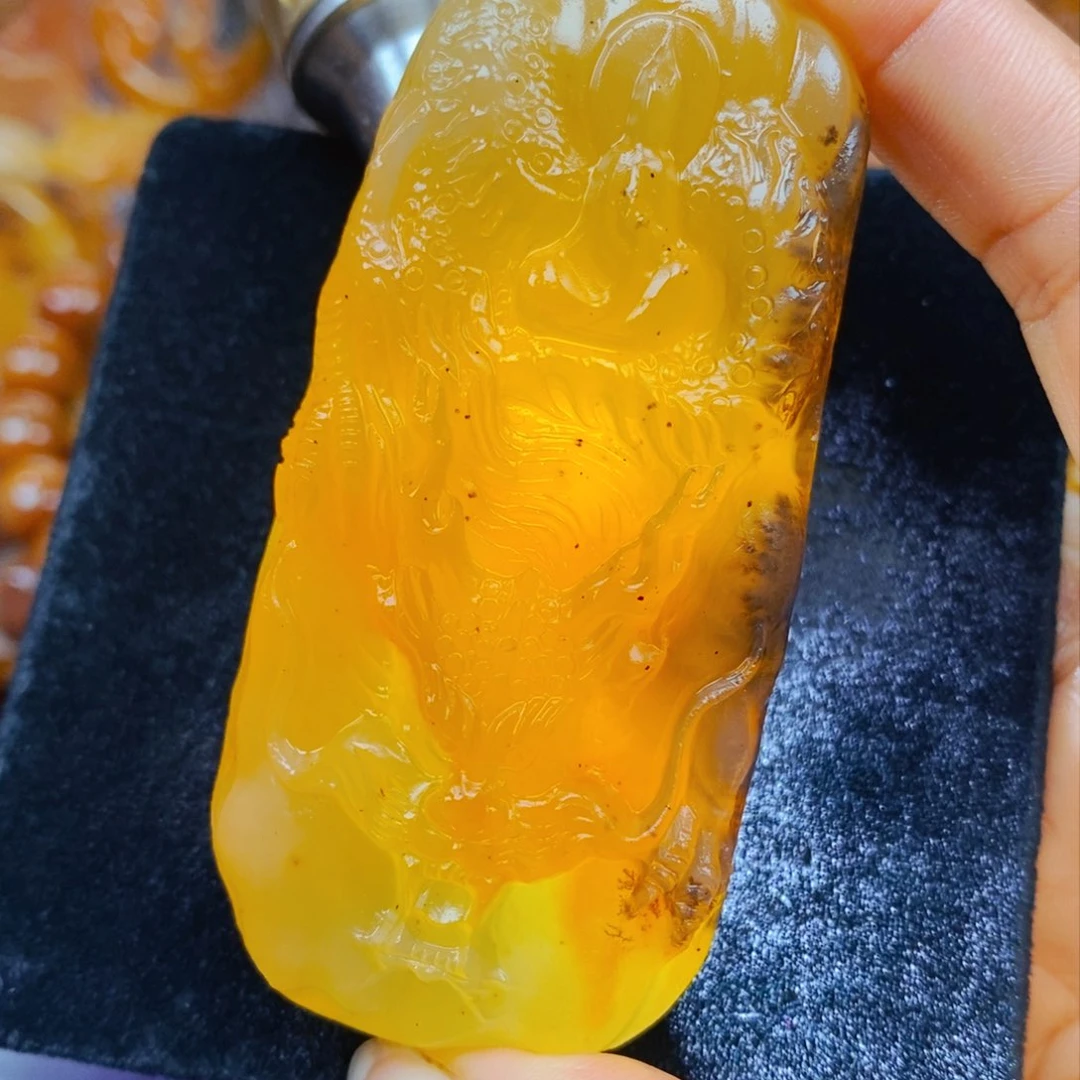 未镶嵌石英质玉（黄龙玉）吊坠(不含链)