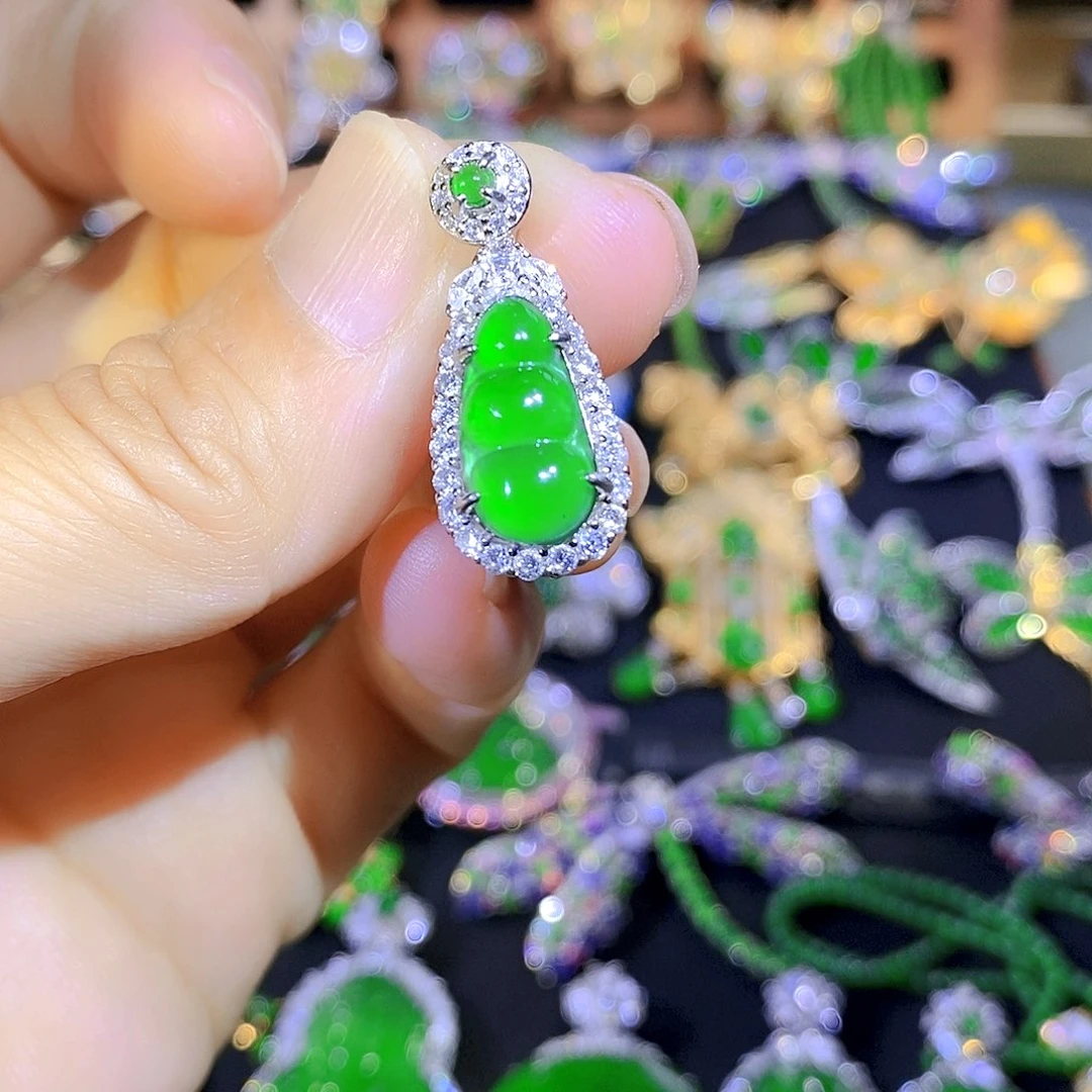 吊坠(不含链)银S925镶嵌翡翠