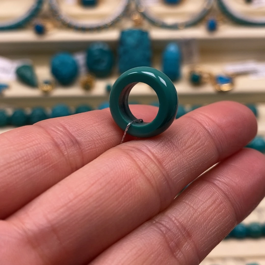 绿松石未镶嵌珠宝奇石跑环