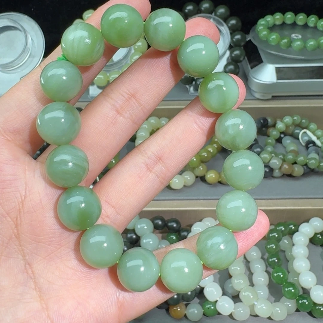 和田玉未镶嵌手链