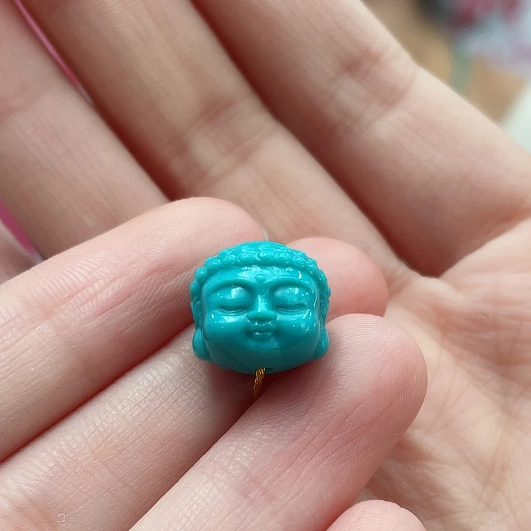 绿松石颈饰未镶嵌