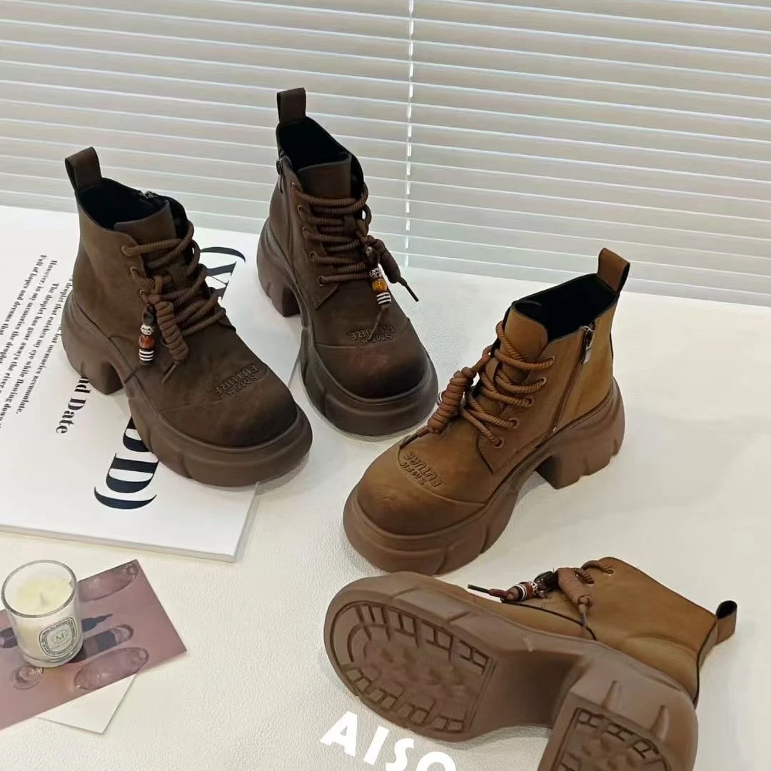 交叉绑带保暖平跟马丁靴女工装靴秋冬2025女鞋单靴圆头靴子百搭