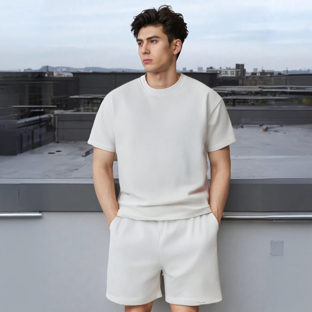 上衣白色美式薄款透气圆领T恤宽松显瘦健身短袖男男士休闲运动