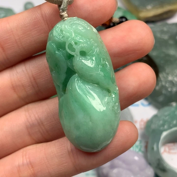 颈饰未镶嵌翡翠翡翠