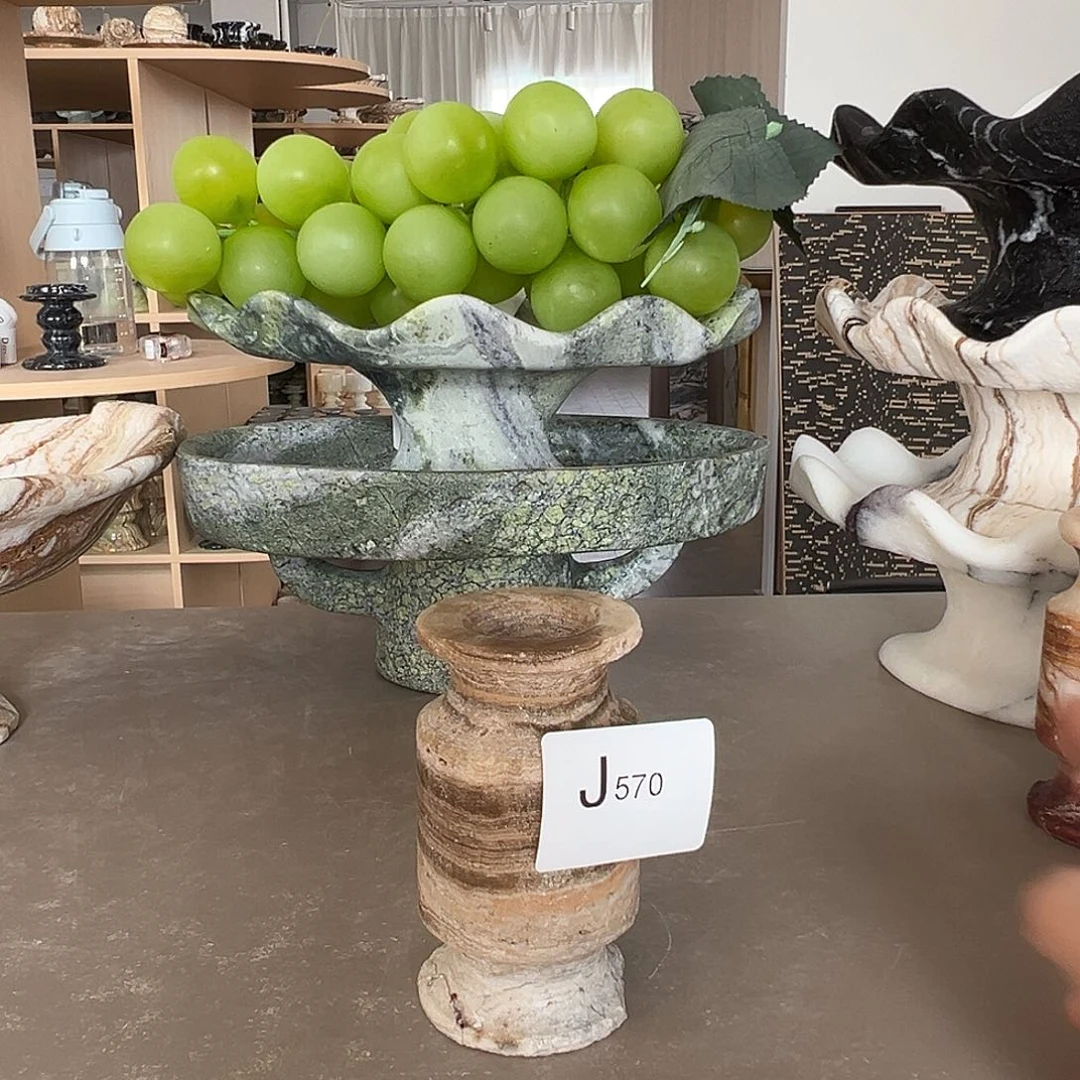 石材J570云中玉香薰瓶