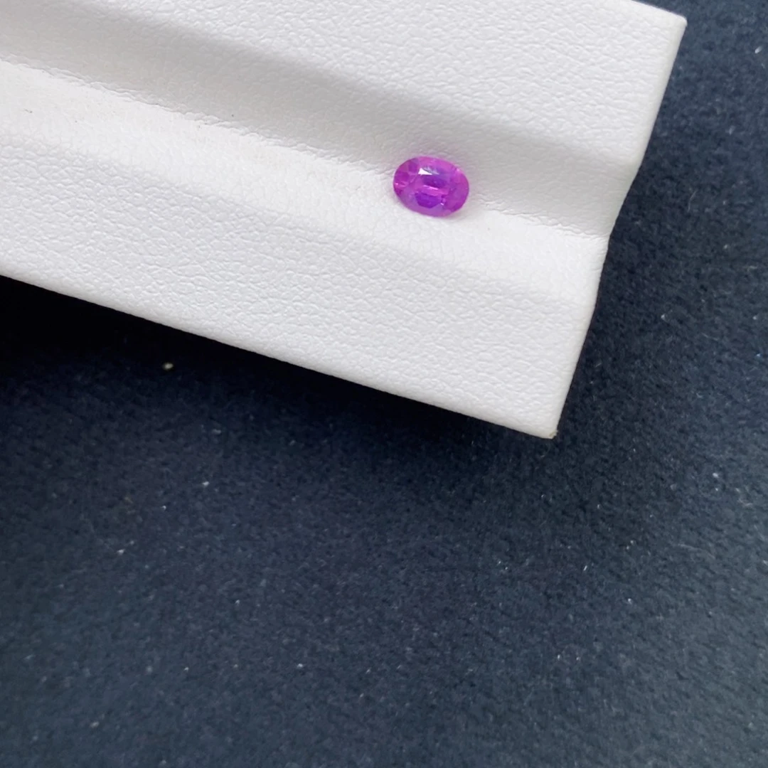 蓝宝石裸石未镶嵌粉紫色0.44ct