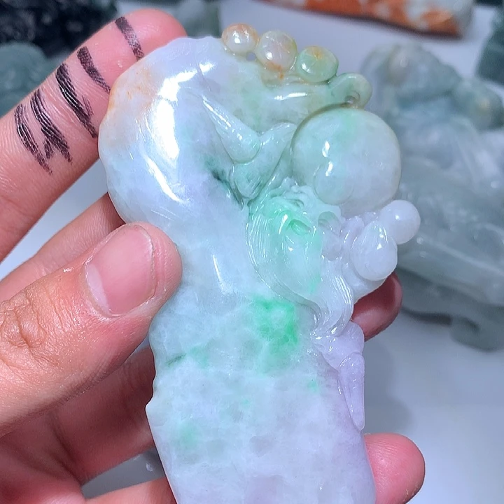 翡翠未镶嵌颈饰保真天然a货翡翠