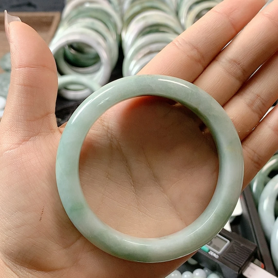 【闪购商品】颈饰未镶嵌翡翠花*子花兔子