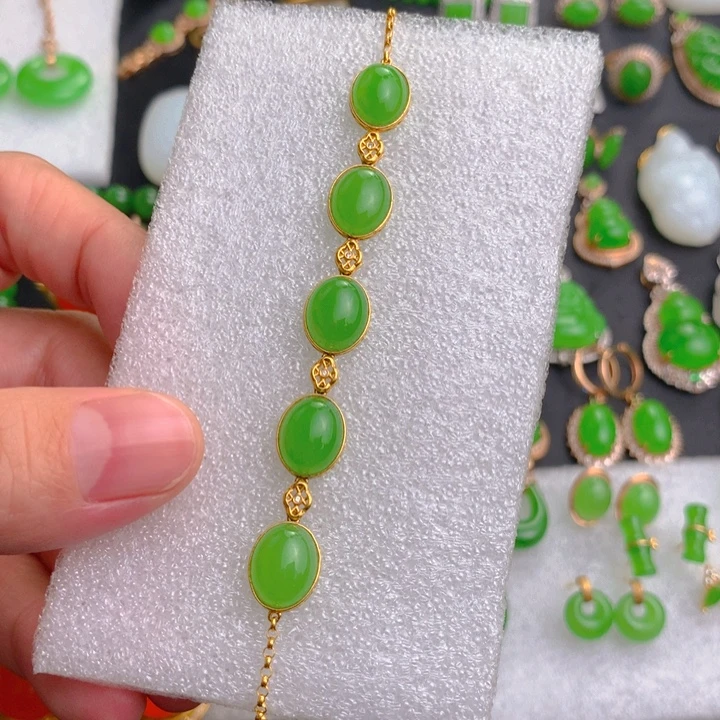 和田玉（碧玉）18K金镶嵌手链