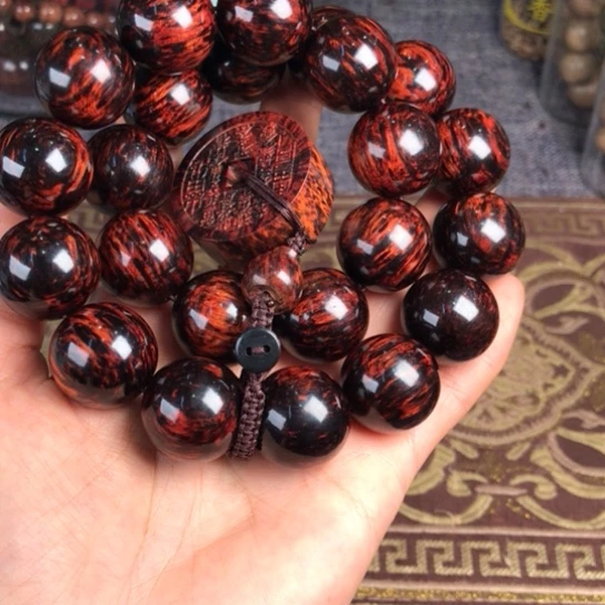 用***7降真香无事牌红降2.0爱马仕