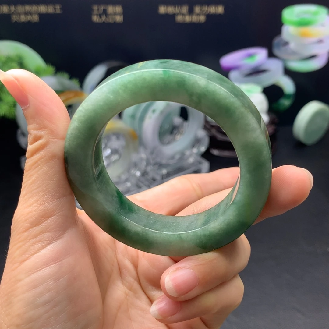 定制翡翠正未镶嵌