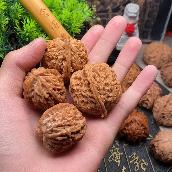 吊坠文玩核桃水龙纹加小众