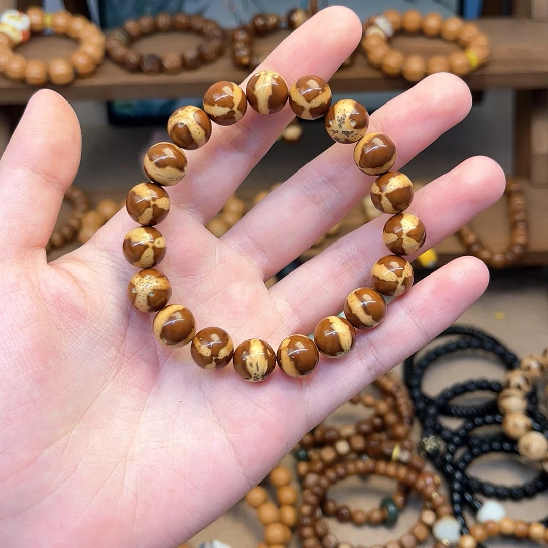 紫金鼠手串老****入紫金鼠素圈