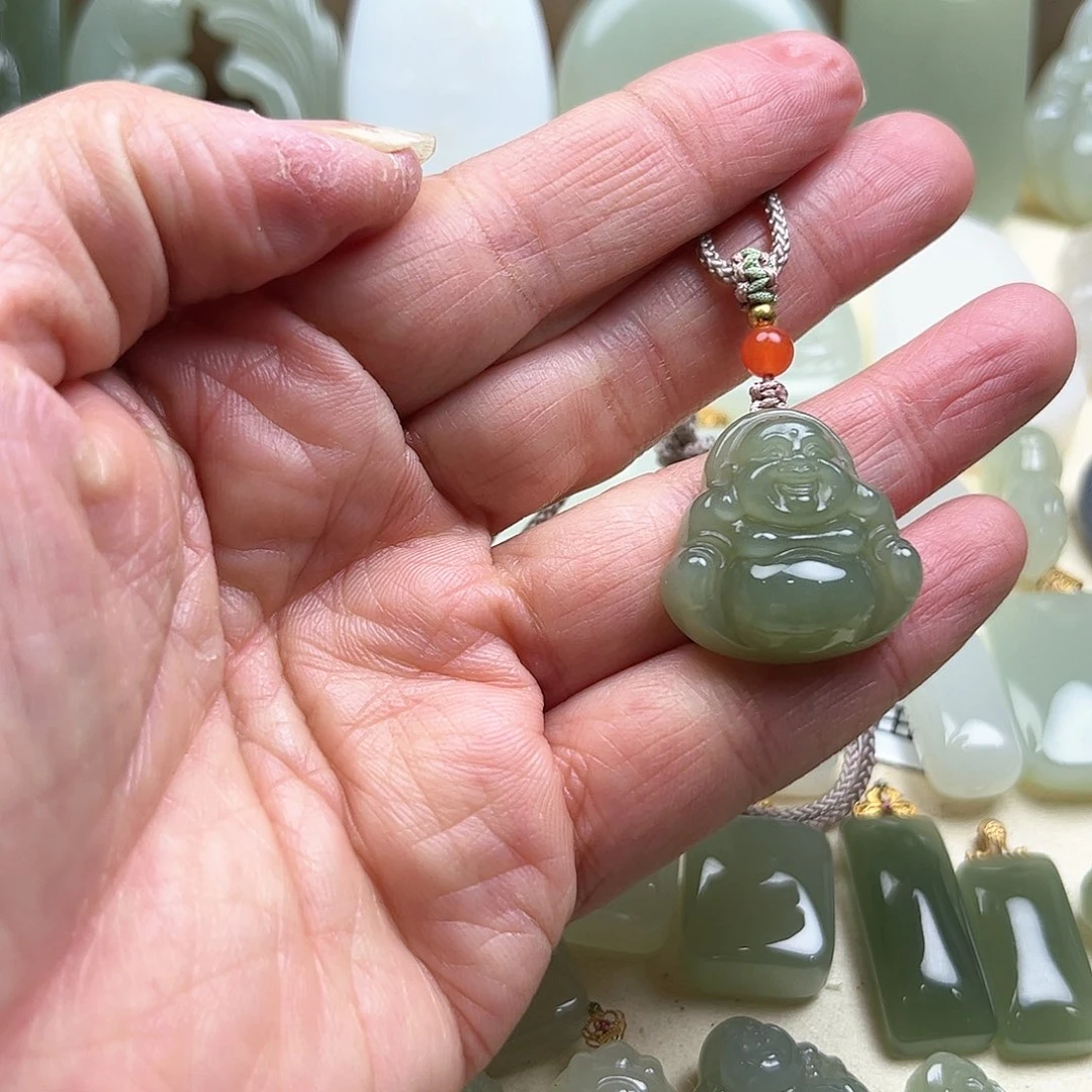 和田玉挂件未镶嵌