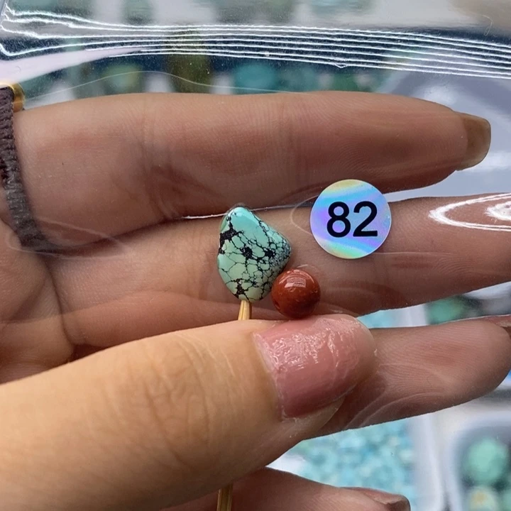 南红玛瑙未镶嵌珠宝奇石