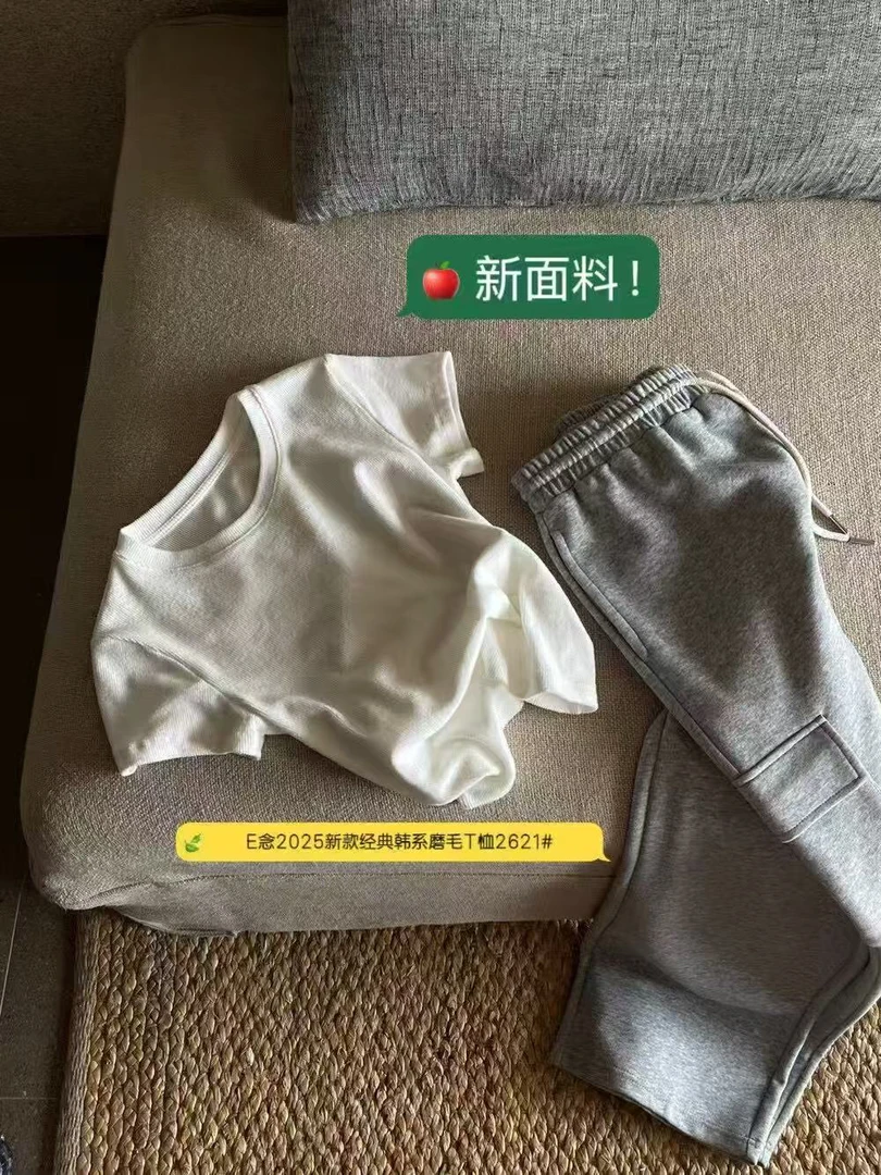 春夏新款时尚休闲T恤衫