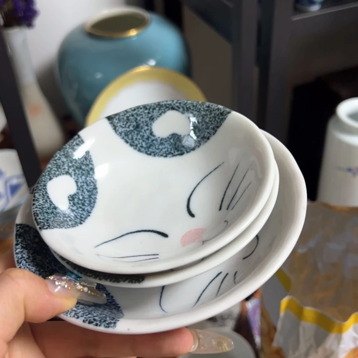 盖碗瓷器直播放漏中