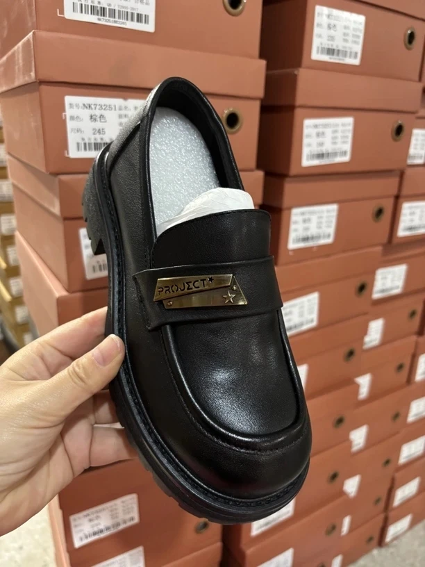 73251 头层牛皮新款牛皮圆头厚底英伦风乐福单鞋