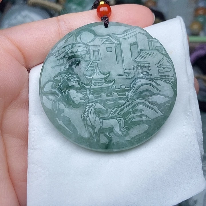 翡翠未镶嵌颈饰翡翠