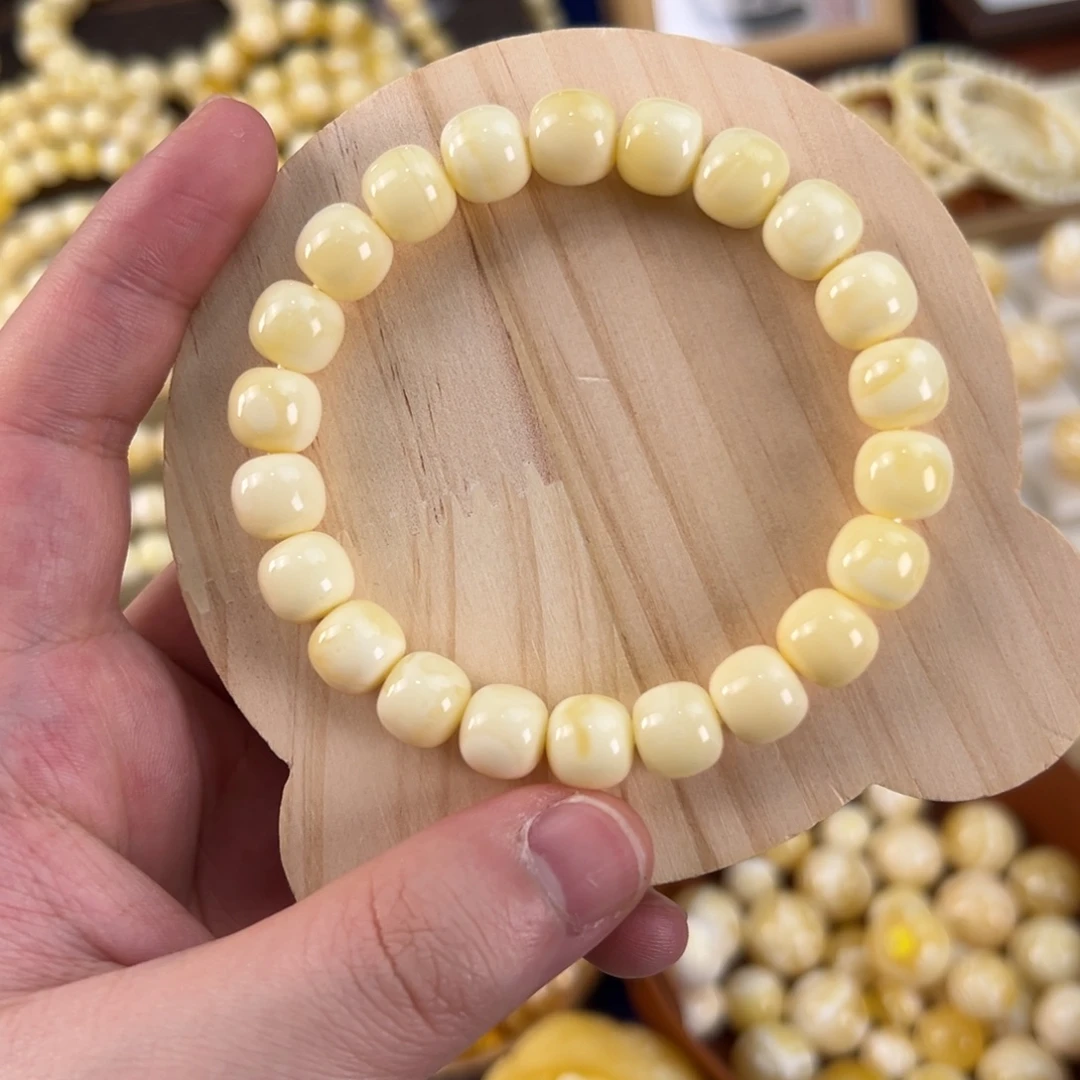 琥珀未镶嵌手串10mm