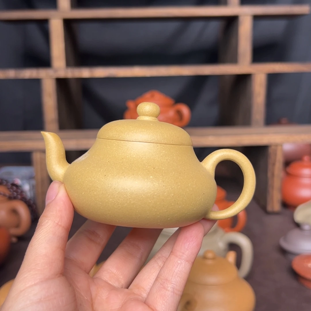 紫砂茶壶微瑕本山绿梨形100毫升